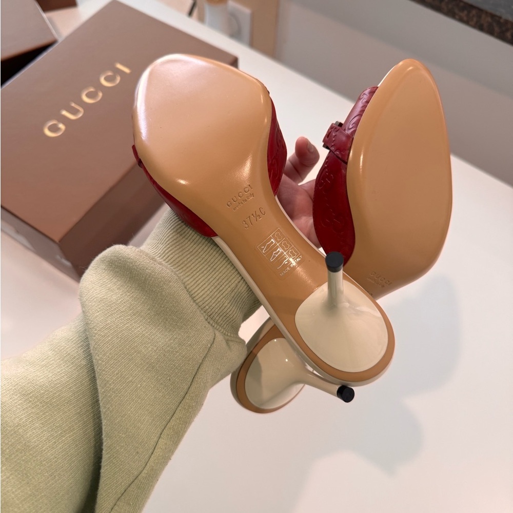 NEW AUTHENTIC Gucci Red Open-Toe Heels 👠
Perfect for Valentines ❤️ - Picture 7 of 7